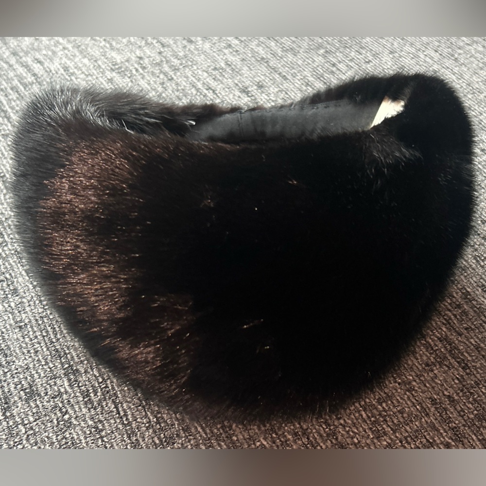 EUC hardtofind CHRISTIAN DIOR Chapeaux MINK HAT vintage